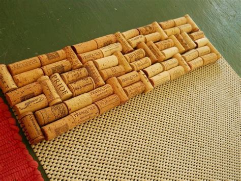Как сделать коврик из пробок от вина своими руками: пошаговая инструкция