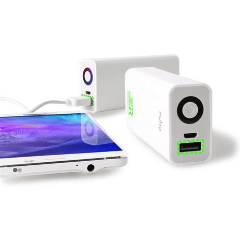PURO amplia l'offerta di caricatori, batterie e cavi Fast Charger