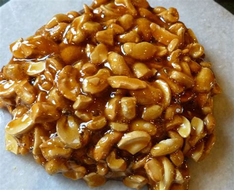 How To Cook Cashew Nut Chikki Recipe At Home | how to cook cashew nut ...