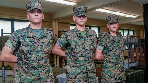 Triplets finish Marine boot camp together on Parris Island | Hilton ...