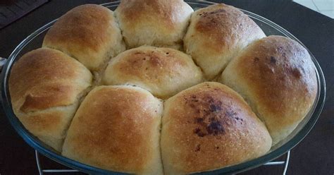 Sweet bun / roll Recipe by Tizz - Cookpad