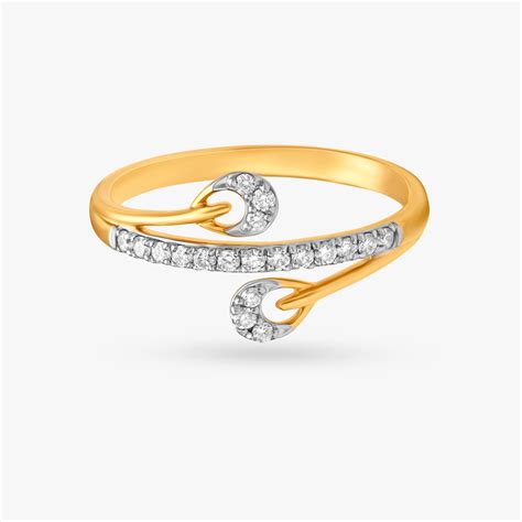 Dainty Crossover Diamond Ring