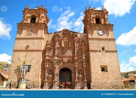 Cathedral Basilica of St. Charles Borromeo, Gorgeous Cathedral of Puno ...