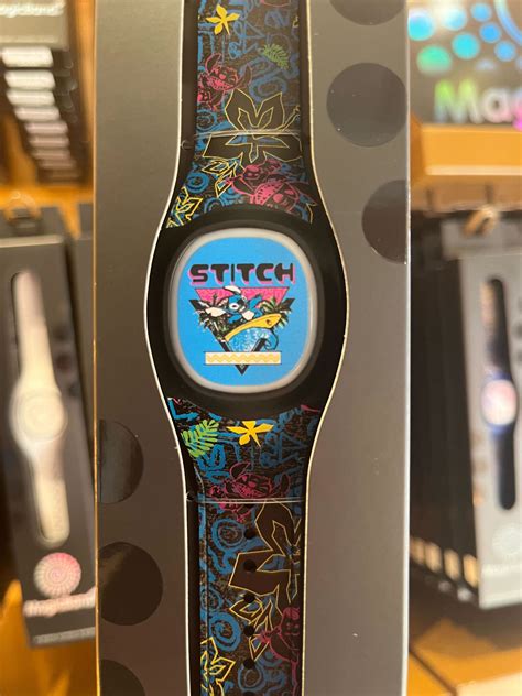 NEW: Stitch MagicBand Spotted at The Darkroom at Disney's Hollywood ...