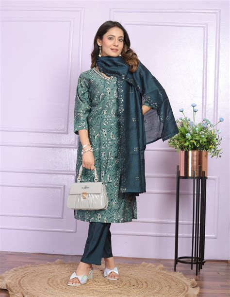 Green Printed Silk Hand Work Suit Set – RIT RIWAZ