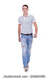 People Walking towards Camera 的图像结果