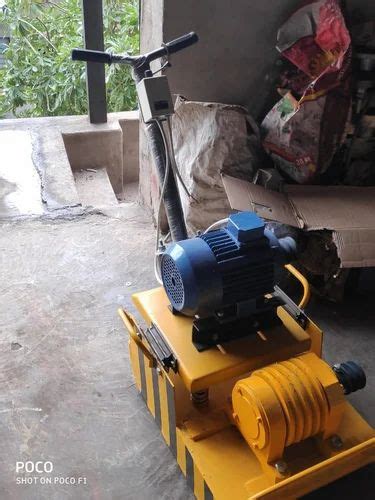 Plate Compactors - Vibratory Soil Compactor machine Trader - Retailer ...