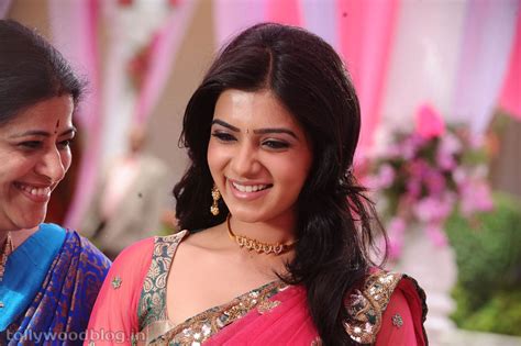 Samantha Beautiful Wallpapers from Dookudu Movie