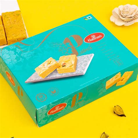 Send Ganesha Rakhi with Haldiram Patisa Online | Rakhibazaar.com