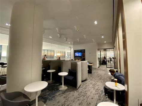 Review: The LGA Centurion Lounge | Thrifty Traveler
