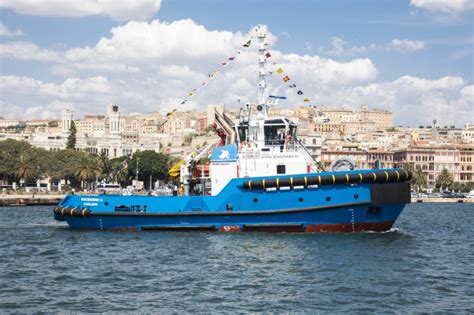 Moby names Damen ASD Tug 2813 'Vincenzino O.' in Cagliari - VesselFinder