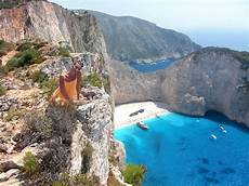 turisti per caso zante spiaggia relitto viaggi vacanze e turismo turisti turisti per caso zante spiaggia relitto viaggi vacanze e turismo turisti