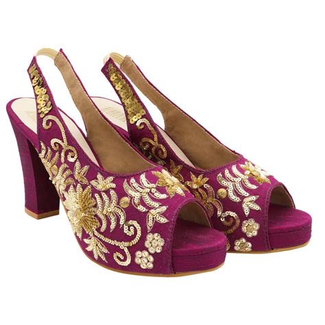 MRS VERUSCHKA WINE – Veruschka