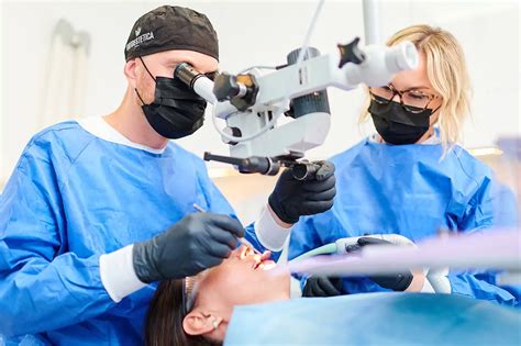 Top Benefits of Choosing Microscopic Root Canal Treatment – Advanced ...