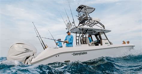 Palm Beach International Boat Show, 101 S Flagler Dr, West Palm Beach ...
