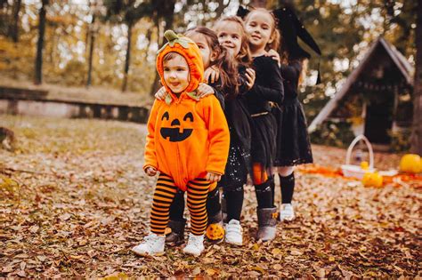 Kids Halloween Activities: Creative Projects for Kids