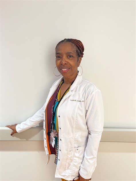 Linda Crump, APRN - Jennie Stuart Health