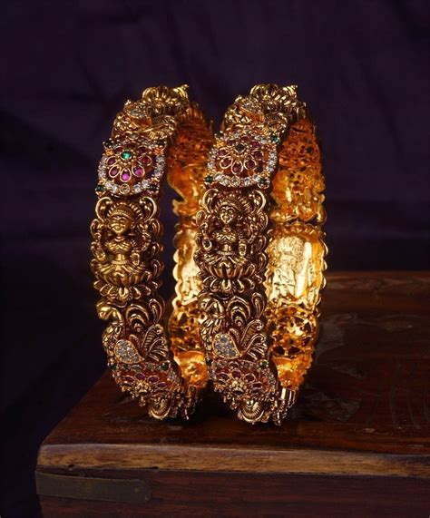 Premium Matt with Kempu Stone Bangles – Nakshatra Jewels