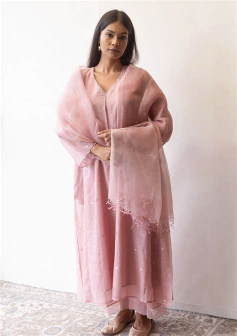 Blush Silver Woven Dots Kurta Set – Andaaz by Jyoti Dhawan