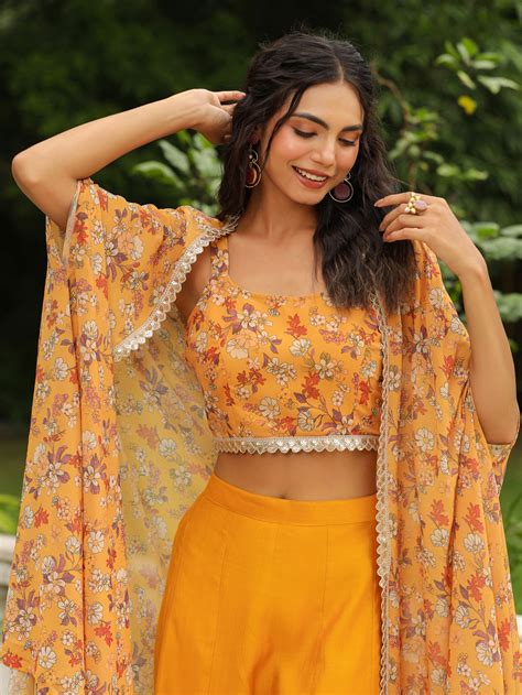 Shop Women's Kurta, Dress, Co-ord Sets, Kurta Sets
