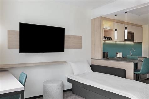 RESIDENCE INN HAMBURG ALTONA - Hotel Reviews, Photos, Rate Comparison ...