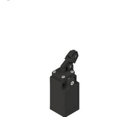 Limit Switch - Pizzato Limit Switches Trader - Wholesaler / Distributor ...