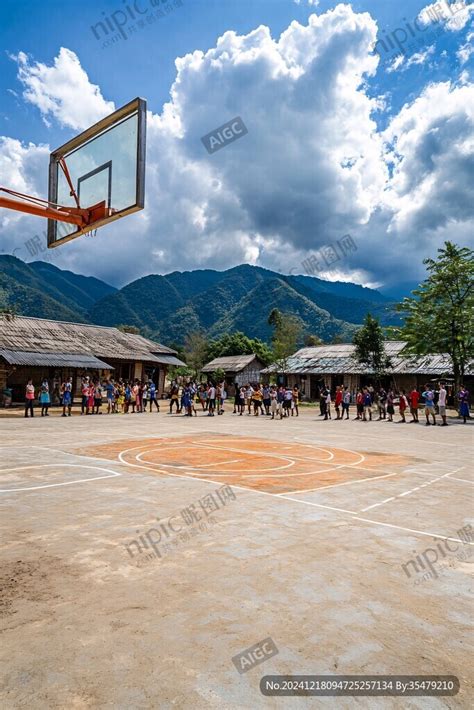 Rustic Sportsfield 的图像结果