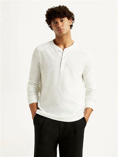 Men's Solid White Henley Neck T-shirt – Levis India Store