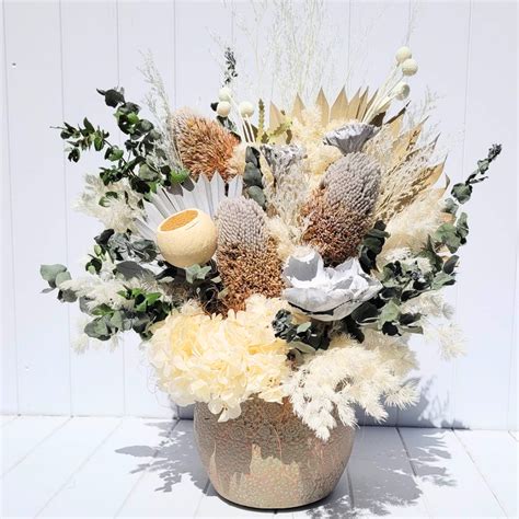 Shelly Dried Floral Arrangement | Sunshine Coast Florist