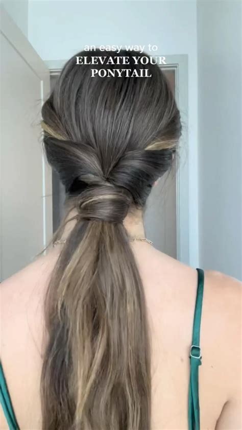 Easy Ponytail Tutorial 的图像结果