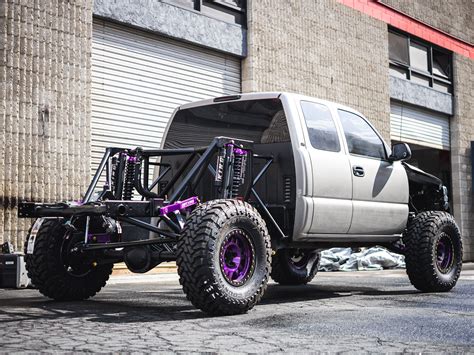 Build Your Dream Truck with Dirt King Fabrication | Lifted trucks ...