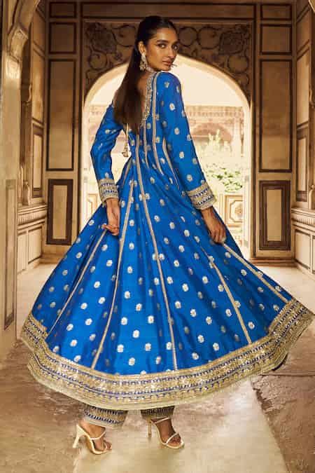 Lashkaraa - Shop the Latest Lehengas, Anarkali Styles for You