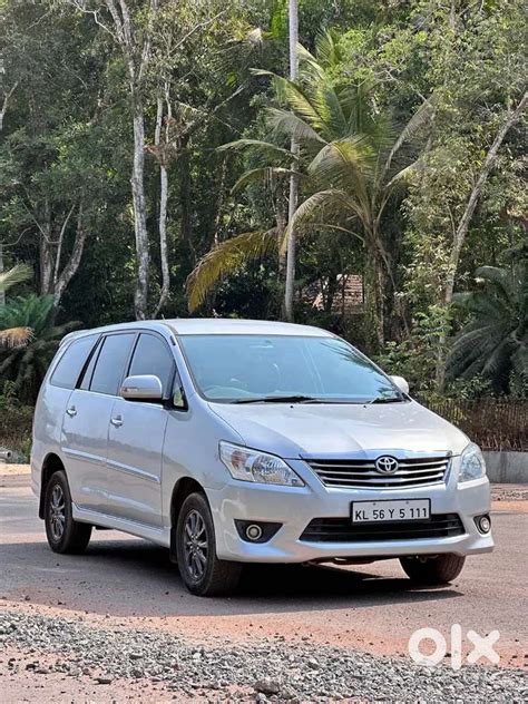 Toyota Innova 2012 Diesel Well Maintained - Cars - 1815751854