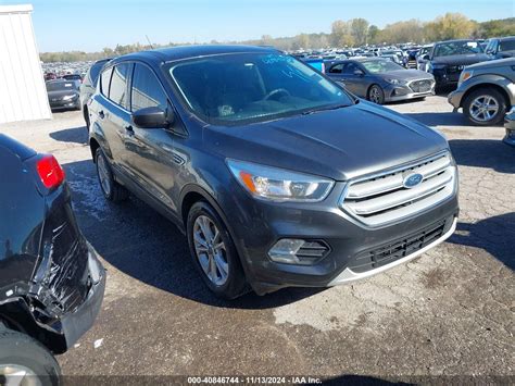Price & History 2019 Ford Escape Se 1.5l I-4 Di, Dohc, Vvt, Turbo, 179hp vin: 1FMCU0GD6KUB57341 ...