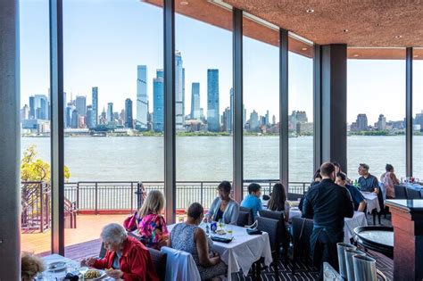 Weehawken, NJ City Guide | About Living in Weehawken - Homes.com