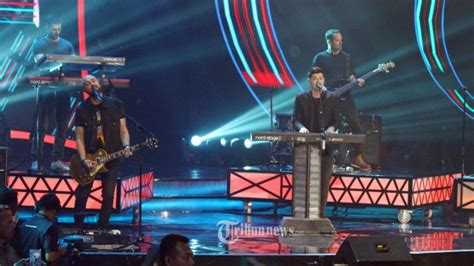 The Script Rain Clean 的图像结果