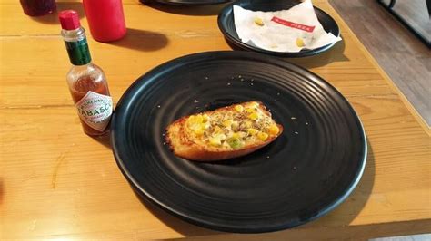 Sam's Pizza, Ahmedabad, First Floor 101-105 - Restaurant reviews