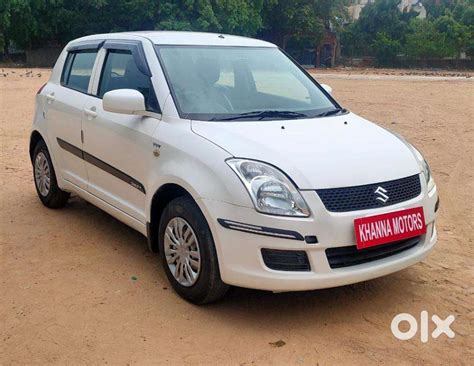 Maruti Suzuki Swift 2005-2010 1.3 LXI, 2010, Petrol - Cars - 1795740946