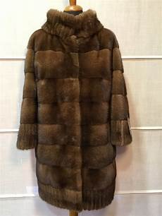 rinnovare il guardaroba permuta pelliccia la nuova soluzione gonzato moda rinnovare il guardaroba permuta pelliccia la nuova soluzione gonzato moda