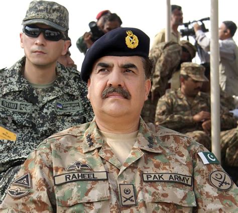 Pakistan army chief quells chances of a coup - India Today