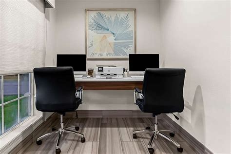 BEST WESTERN NICEVILLE - EGLIN AFB HOTEL - Hotel Reviews, Photos, Rate ...