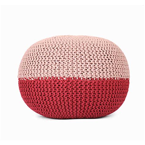 Manufacturer & Exporter of Home Rugs, Pillows, Bathmats, Wall-hangings ...