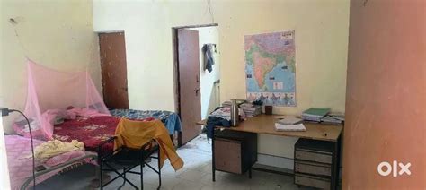 Single student partner required for one bhk flat.,allapur - For Rent ...