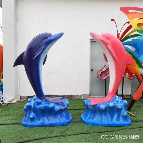 玻璃钢海豚动物景观雕塑_玻璃钢动物雕塑 - 巧工坊雕塑工厂