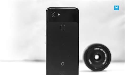 Google Pixel 3a Review: Back With A… Phiss? - Tech