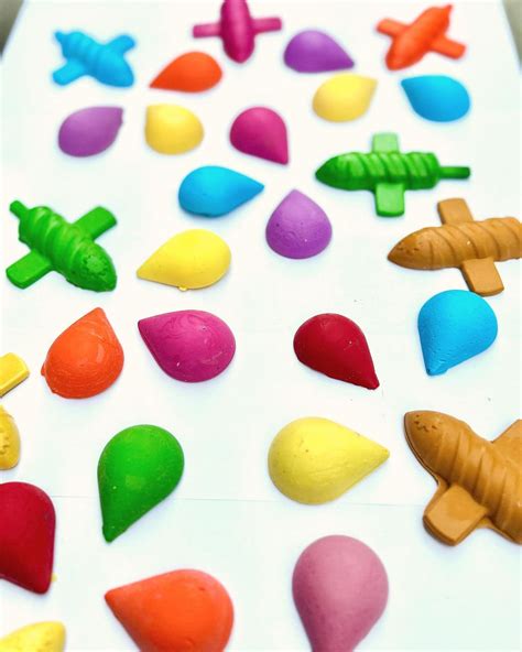 Holi Theme Crayon (Pack of 12pc) – Cots and Cuddles