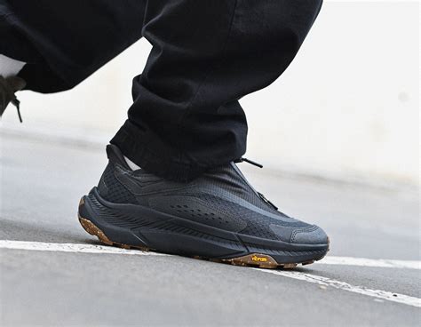 Hoka Project Transport Carbon Black 1162850-CRBN