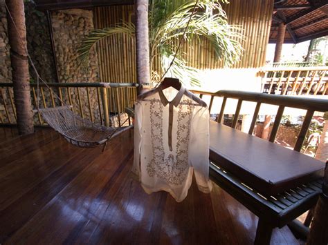 Barong Tagalog: symbol of Filipino identity and elegance | Meer