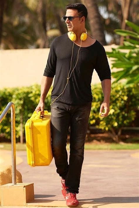 Nushrat Bharucha’s Bio, Age, Relationships, Latest Buzz, Photos & Videos