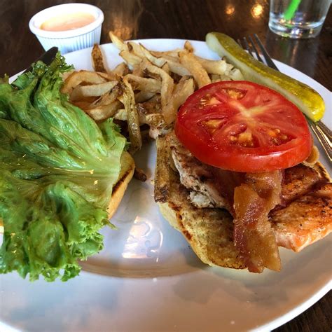 VICKERY'S BAR & GRILL - GLENWOOD PARK, Atlanta - Menu, Prices ...